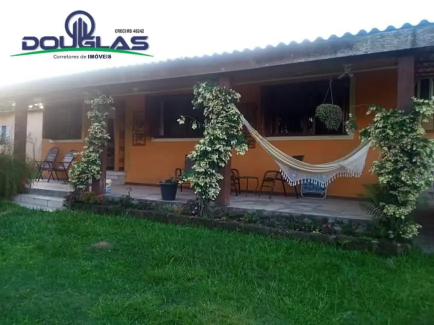 Foto 2 de Casa com 2 quartos à venda, 580m2 em Viamao - RS
