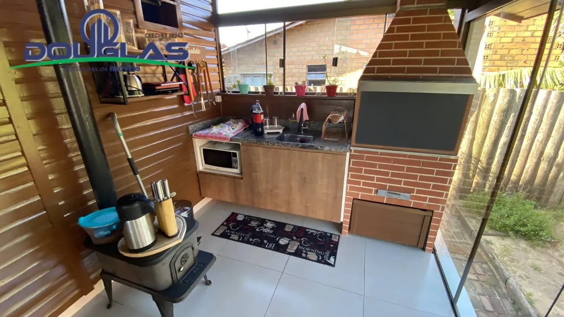 Casa com 3 quartos à venda, 450m2 em Viamao - RS - imagem 5 Foto 5 de Casa com 3 quartos à venda, 450m2 em Viamao - RS