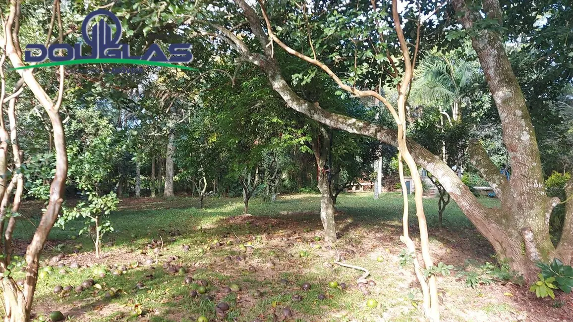 Casa com 2 quartos à venda, 2400m2 em Viamao - RS - imagem 5 Foto 5 de Casa com 2 quartos à venda, 2400m2 em Viamao - RS