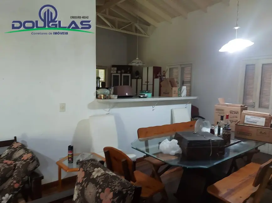 Foto 6 de Casa com 3 quartos à venda, 1200m2 em Viamao - RS