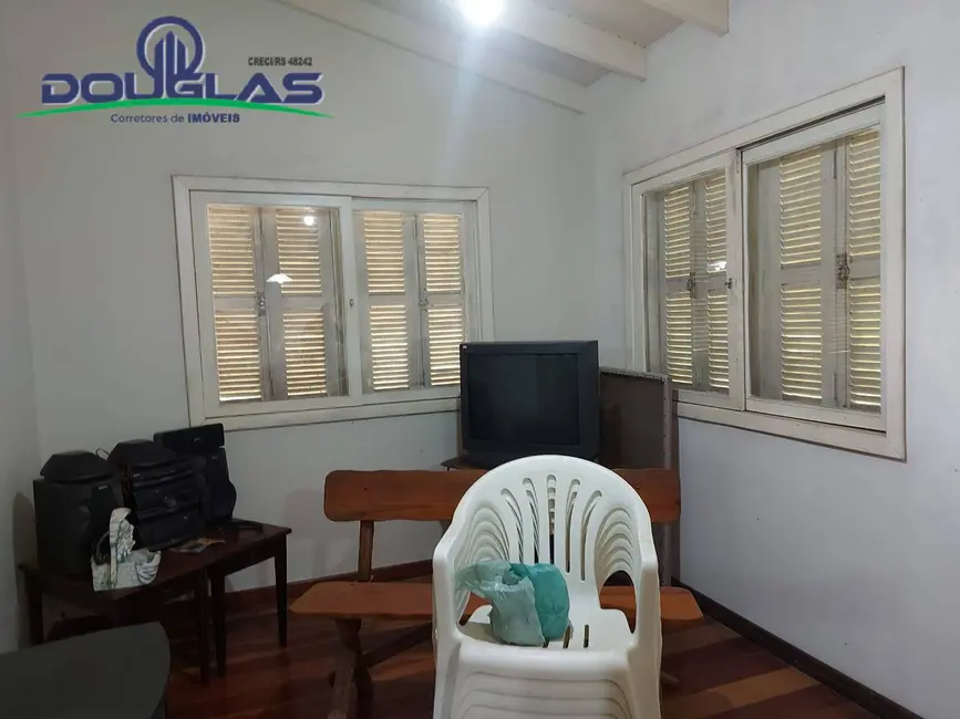 Foto 7 de Casa com 3 quartos à venda, 1200m2 em Viamao - RS