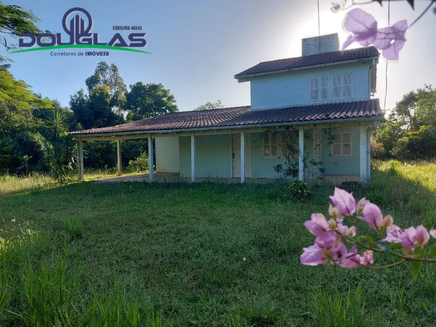 Foto 1 de Casa com 3 quartos à venda, 1200m2 em Viamao - RS