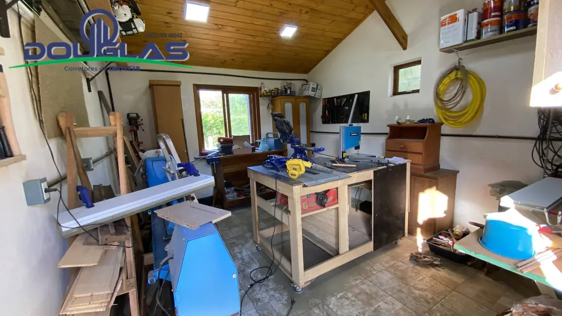 Foto 23 de Casa à venda, 900m2 em Viamao - RS