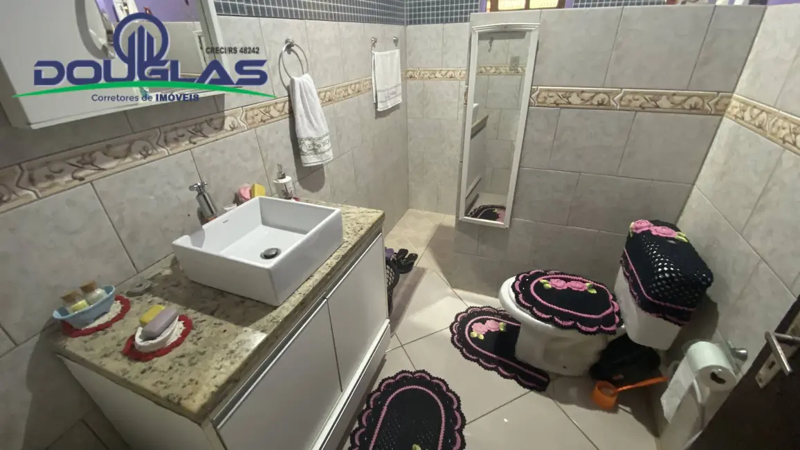 Foto 13 de Casa à venda em Viamao - RS