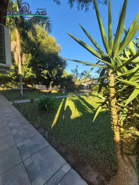 Foto 6 de Casa com 3 quartos à venda, 1000m2 em Viamao - RS