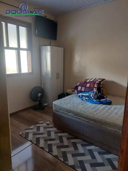 Casa com 2 quartos à venda, 600m2 em Viamao - RS - imagem 8 Foto 8 de Casa com 2 quartos à venda, 600m2 em Viamao - RS