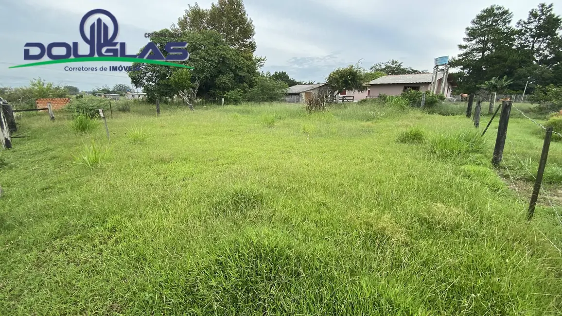 Foto 1 de Terreno / Lote à venda em Viamao - RS