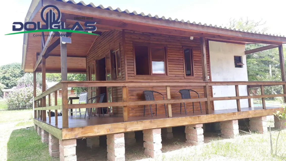 Foto 2 de Casa com 1 quarto à venda, 478m2 em Viamao - RS