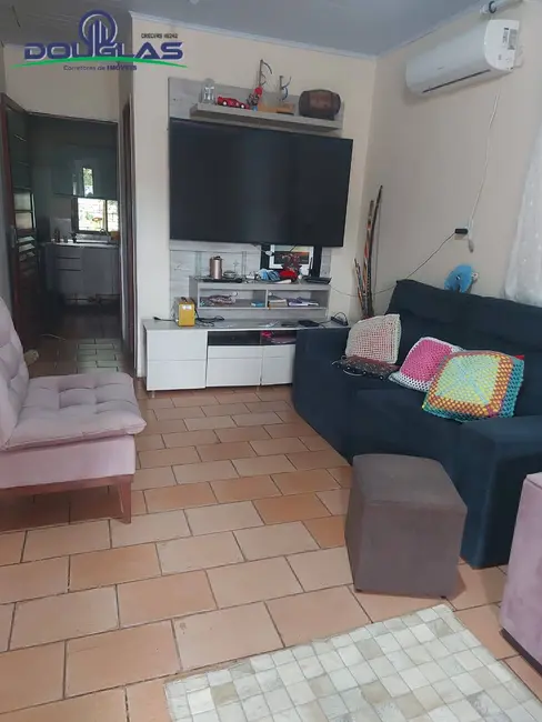 Casa com 2 quartos à venda, 360m2 em Viamao - RS - imagem 9 Foto 9 de Casa com 2 quartos à venda, 360m2 em Viamao - RS