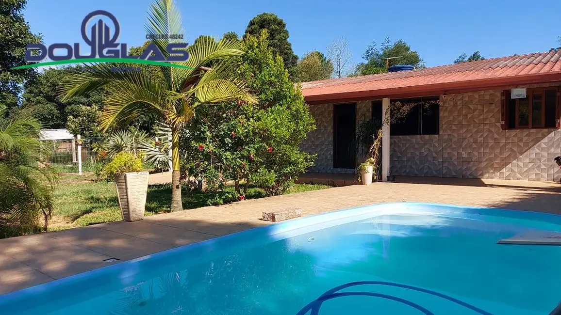 Foto 1 de Casa com 3 quartos à venda, 900m2 em Viamao - RS