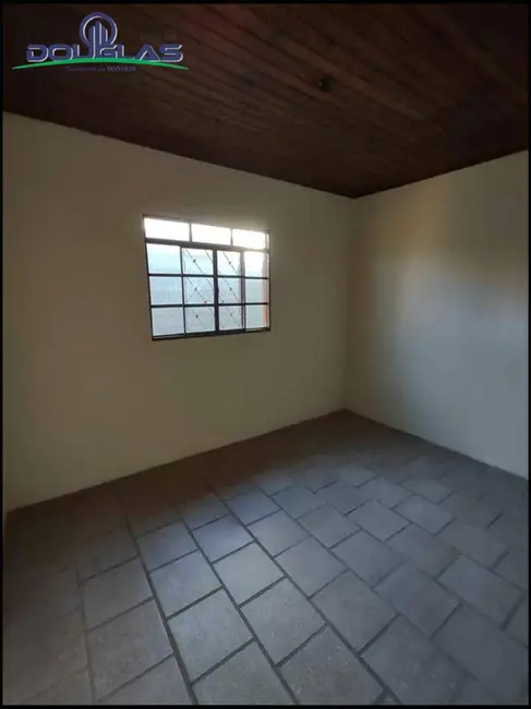 Casa com 2 quartos à venda, 480m2 em Viamao - RS - imagem 5 Foto 5 de Casa com 2 quartos à venda, 480m2 em Viamao - RS