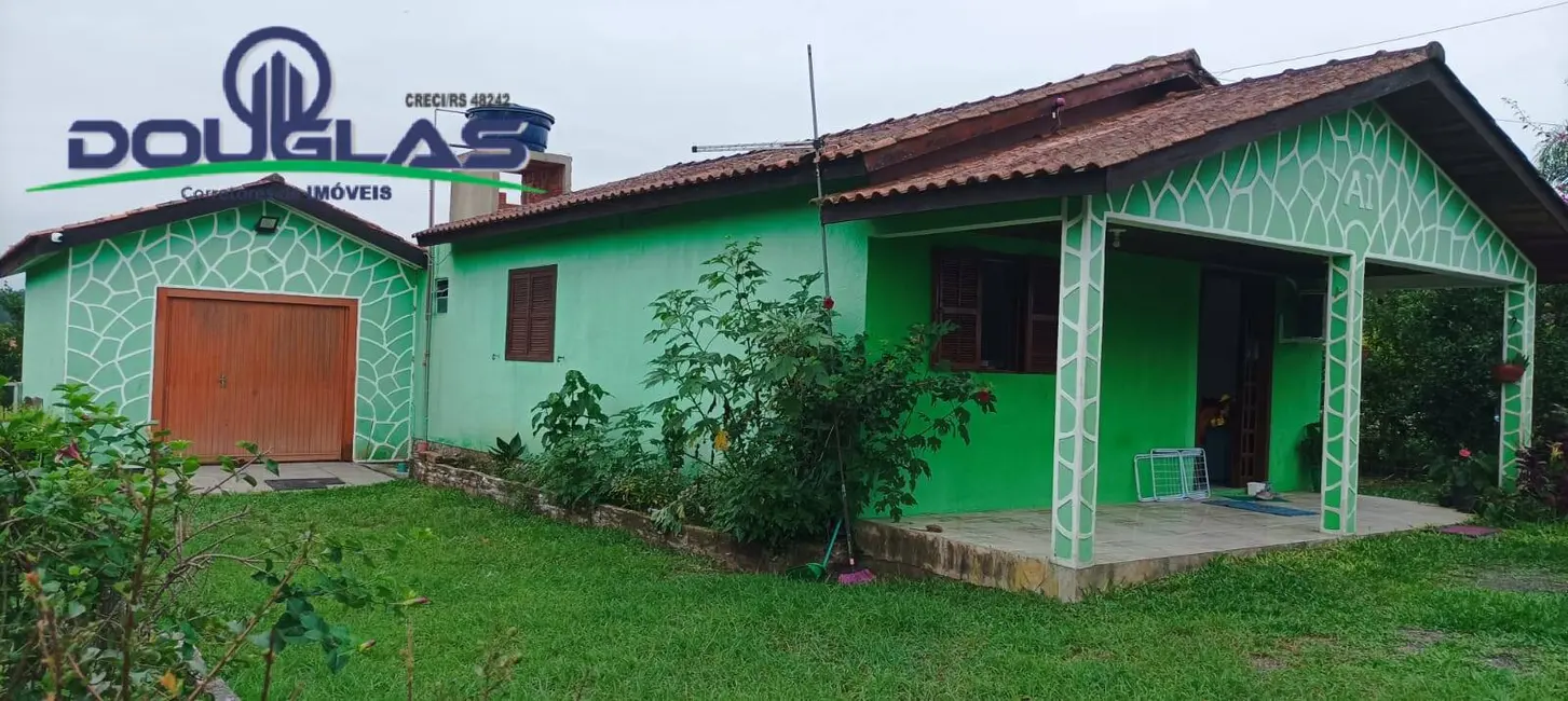 Foto 1 de Casa com 2 quartos à venda em Viamao - RS