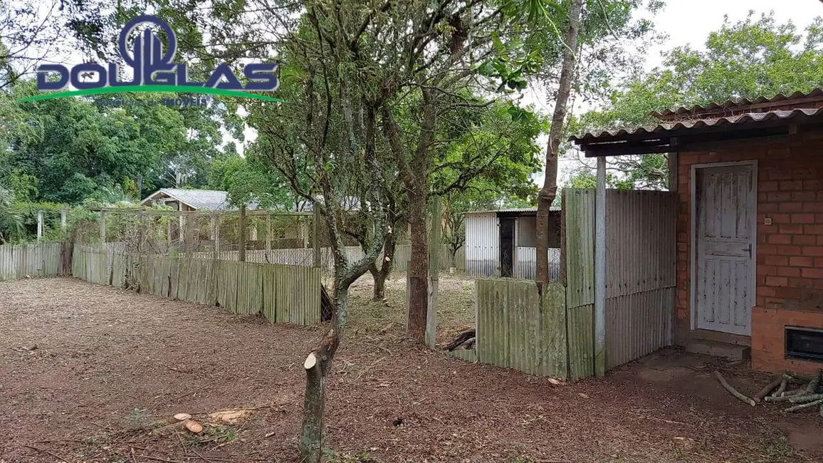 Foto 9 de Casa com 2 quartos à venda, 1200m2 em Viamao - RS