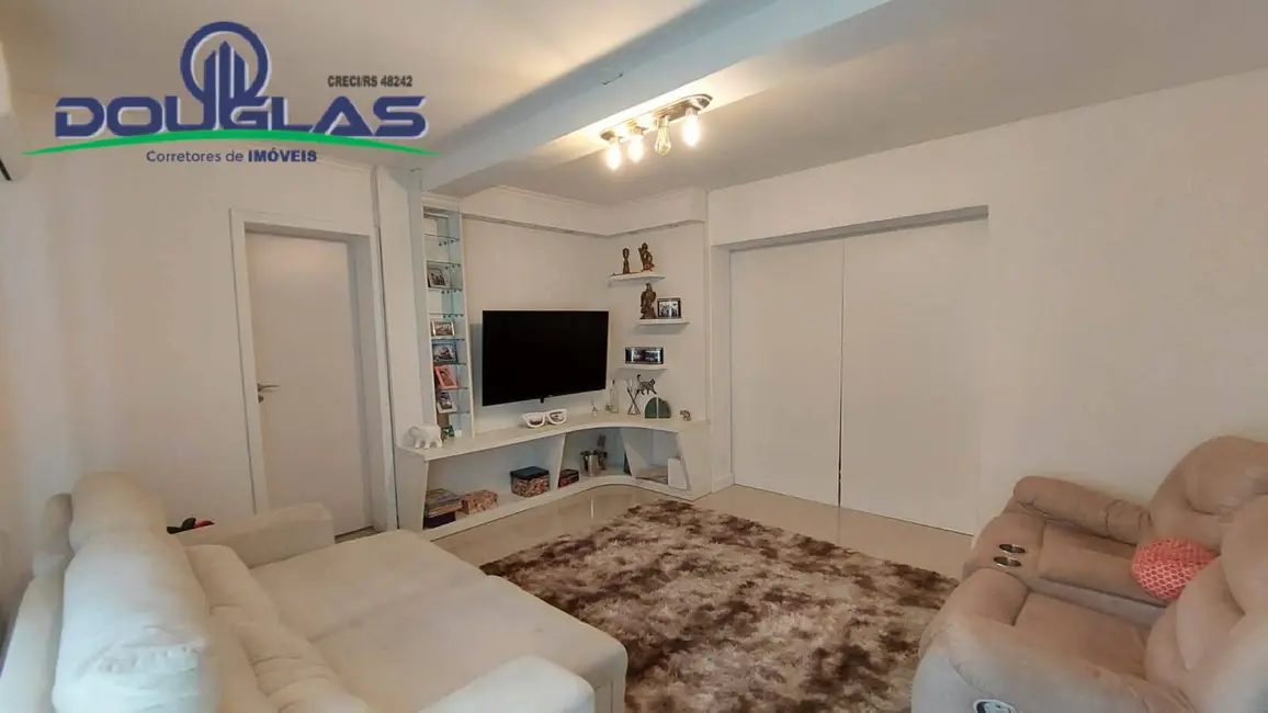 Foto 9 de Casa com 3 quartos à venda, 341m2 em Taruma, Viamao - RS