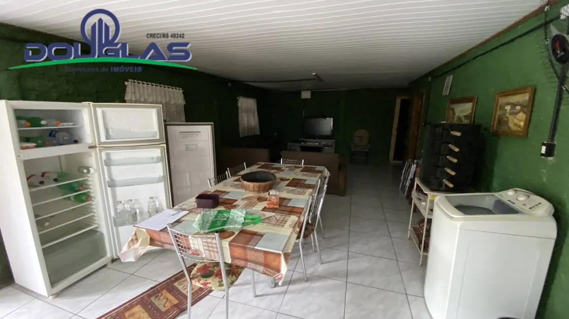 Casa com 4 quartos à venda, 1500m2 em Viamao - RS - imagem 6 Foto 6 de Casa com 4 quartos à venda, 1500m2 em Viamao - RS