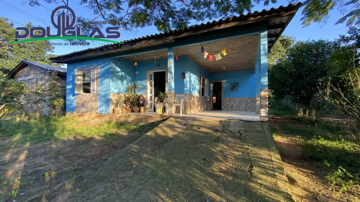 Foto 1 de Casa com 3 quartos à venda, 616m2 em Viamao - RS