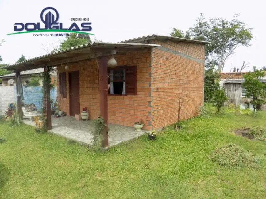 Casa com 2 quartos à venda, 500m2 em Viamao - RS - imagem 3 Foto 3 de Casa com 2 quartos à venda, 500m2 em Viamao - RS