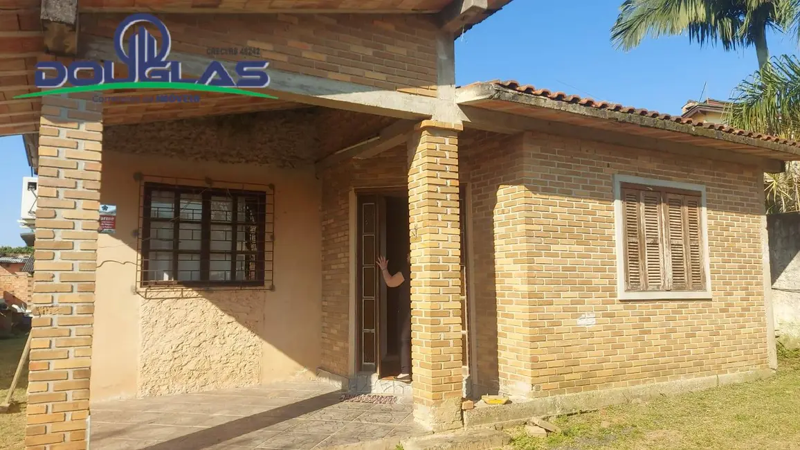 Foto 1 de Casa com 2 quartos à venda, 500m2 em Viamao - RS