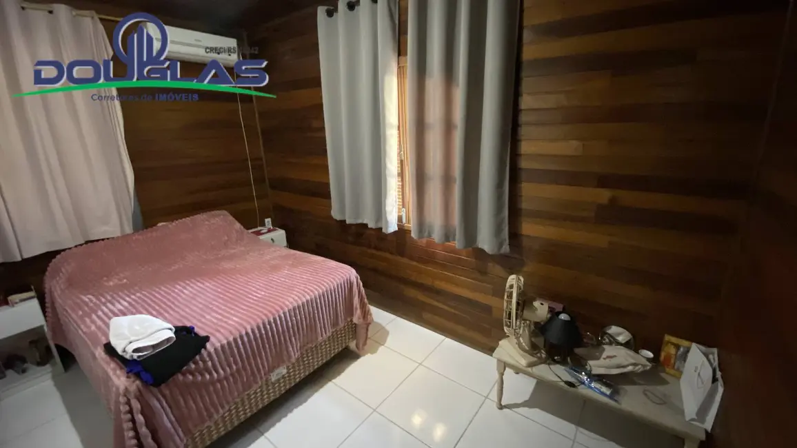 Foto 12 de Casa à venda, 525m2 em Viamao - RS