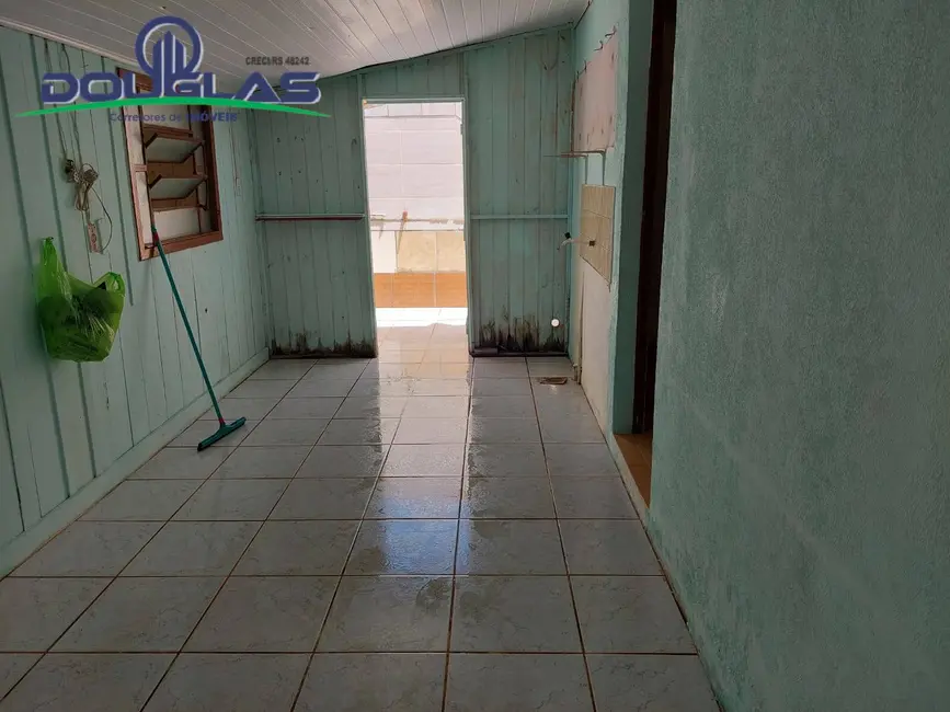 Casa com 2 quartos à venda em Viamao - RS - imagem 6 Foto 6 de Casa com 2 quartos à venda em Viamao - RS