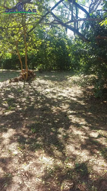 Foto 2 de Terreno / Lote à venda, 450m2 em Viamao - RS