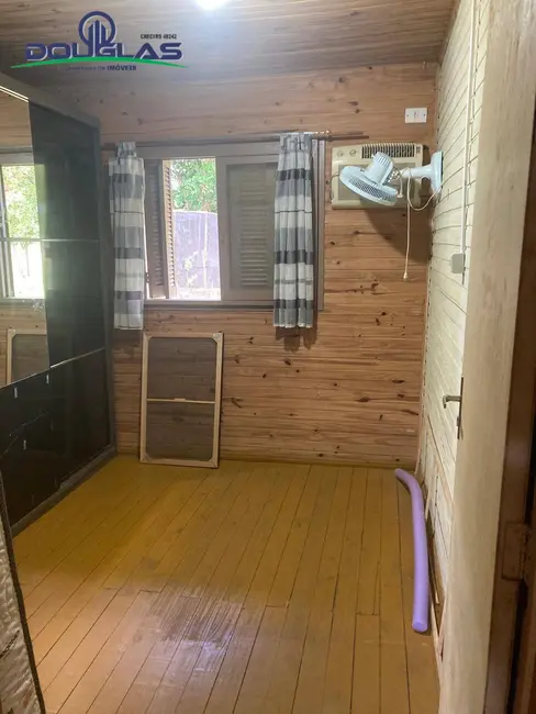 Foto 2 de Casa com 2 quartos à venda em Viamao - RS