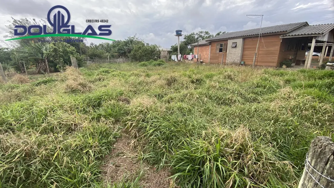 Foto 3 de Terreno / Lote à venda em Viamao - RS