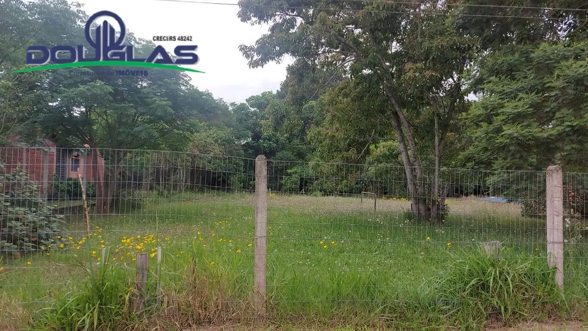 Foto 3 de Terreno / Lote à venda, 1000m2 em Viamao - RS