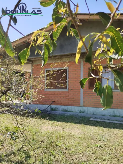 Foto 1 de Casa com 2 quartos à venda em Viamao - RS