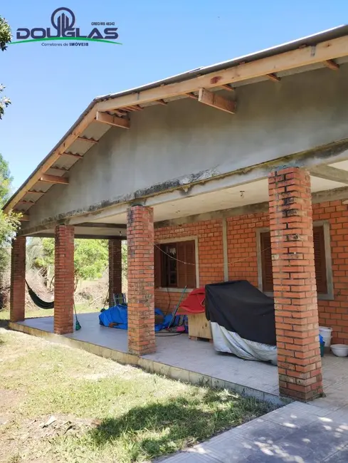 Foto 2 de Casa com 2 quartos à venda em Viamao - RS