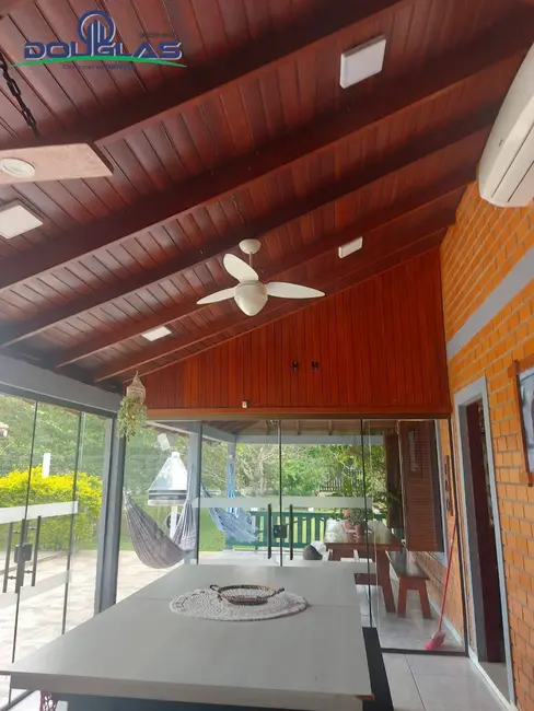 Casa com 2 quartos à venda em Viamao - RS - imagem 9 Foto 9 de Casa com 2 quartos à venda em Viamao - RS
