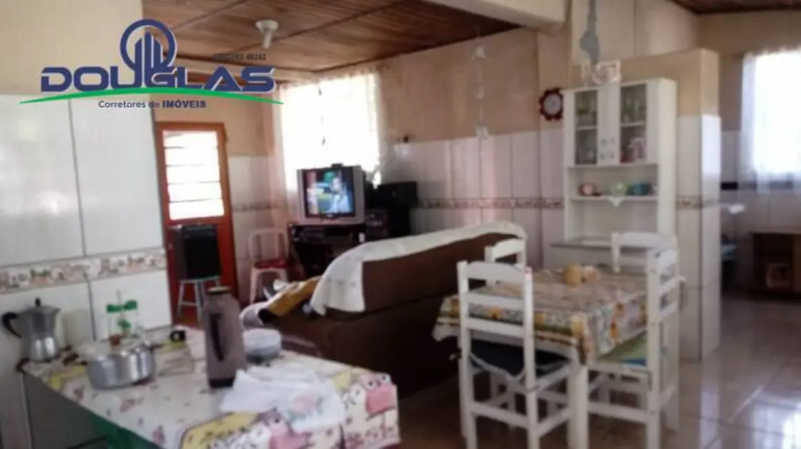 Foto 9 de Casa com 2 quartos à venda, 1490m2 em Viamao - RS