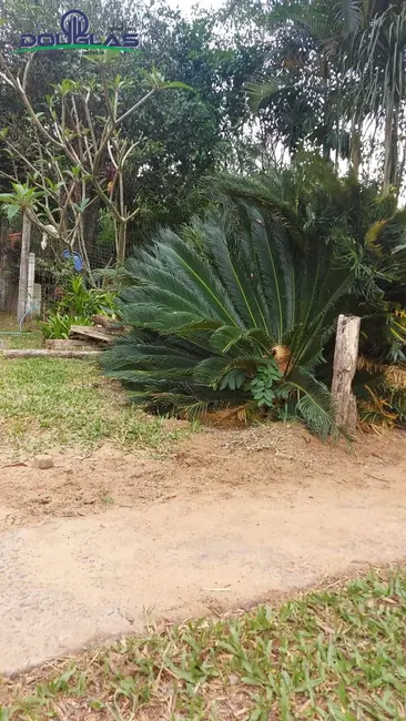 Foto 1 de Terreno / Lote à venda em Viamao - RS