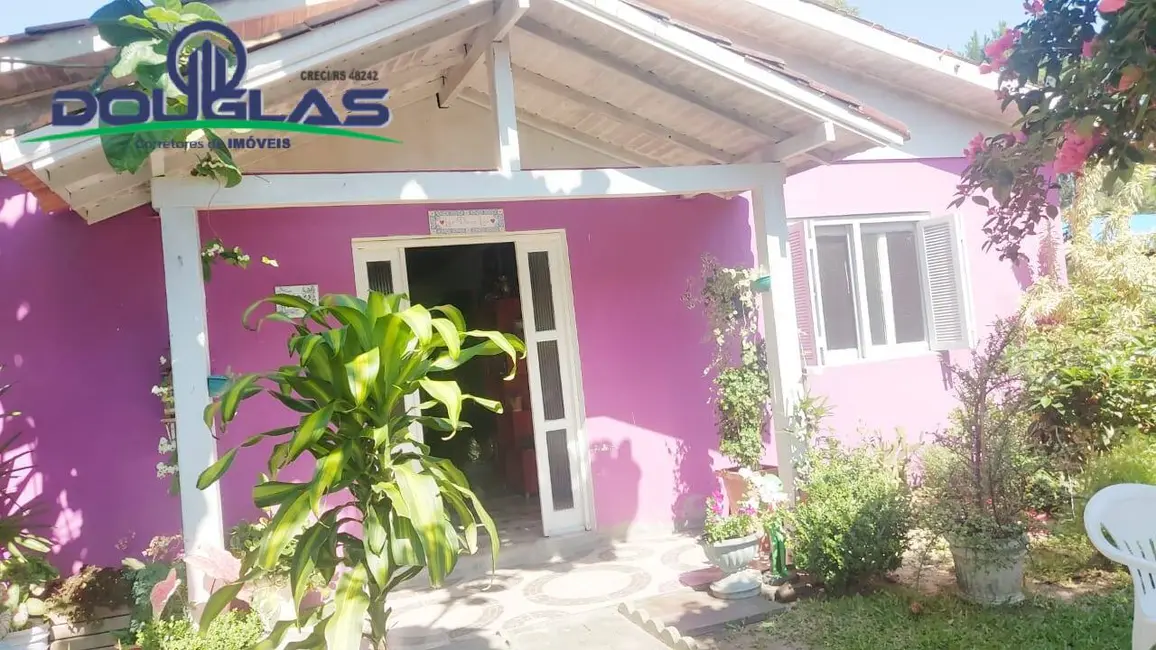 Foto 1 de Casa com 3 quartos à venda, 680m2 em Viamao - RS