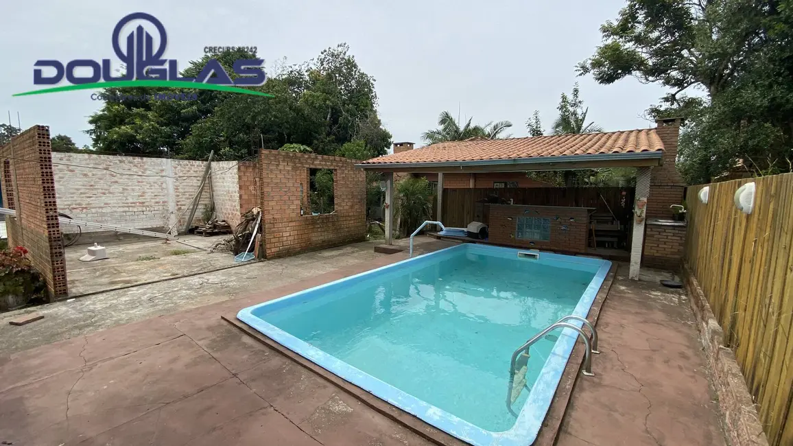 Casa à venda, 450m2 em Viamao - RS - imagem 6 Foto 6 de Casa à venda, 450m2 em Viamao - RS