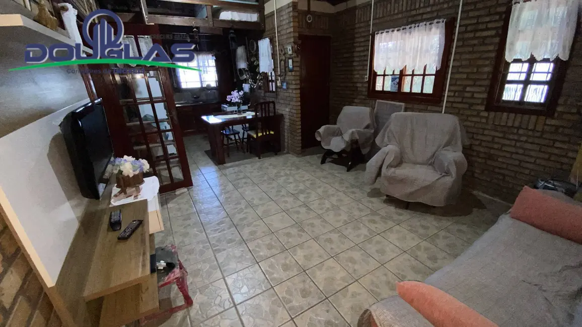 Casa à venda em Viamao - RS - imagem 5 Foto 5 de Casa à venda em Viamao - RS