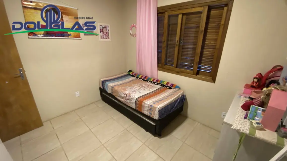 Foto 9 de Casa à venda e para alugar, 644m2 em Viamao - RS