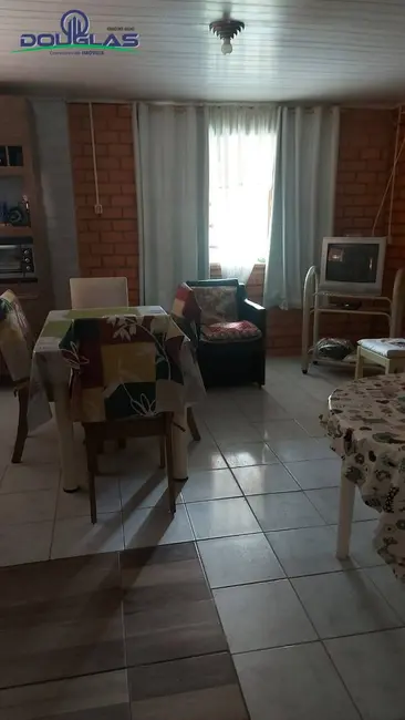 Casa com 3 quartos à venda em Viamao - RS - imagem 9 Foto 9 de Casa com 3 quartos à venda em Viamao - RS