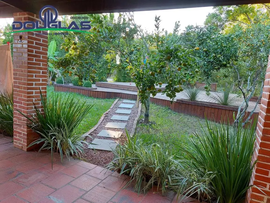 Foto 6 de Casa com 3 quartos à venda, 600m2 em Viamao - RS