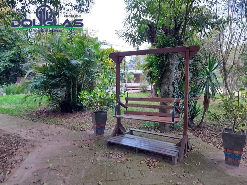 Foto 3 de Casa com 3 quartos à venda, 600m2 em Viamao - RS