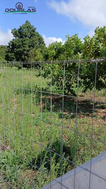 Foto 1 de Terreno / Lote à venda, 720m2 em Viamao - RS