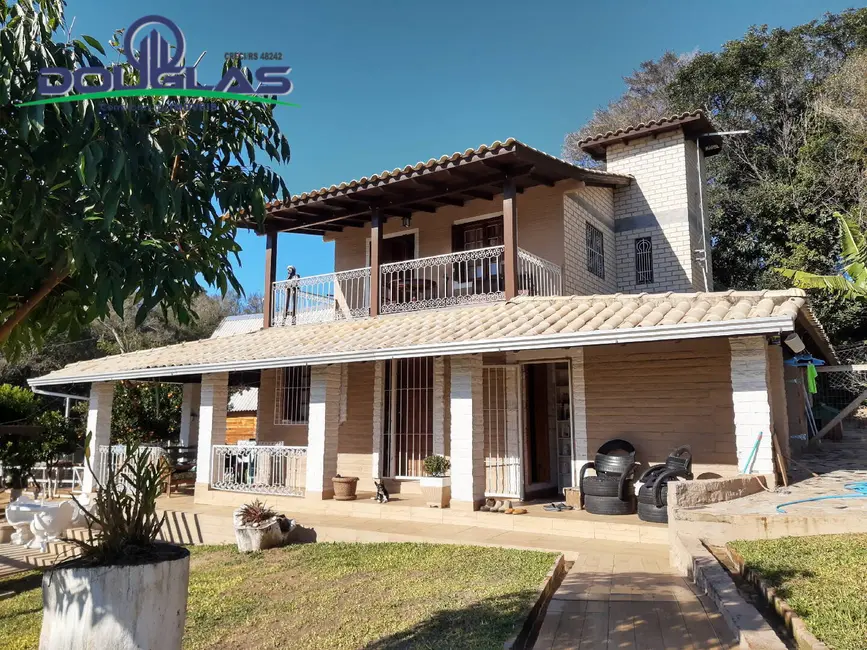 Foto 2 de Casa com 3 quartos à venda, 300m2 em Viamao - RS