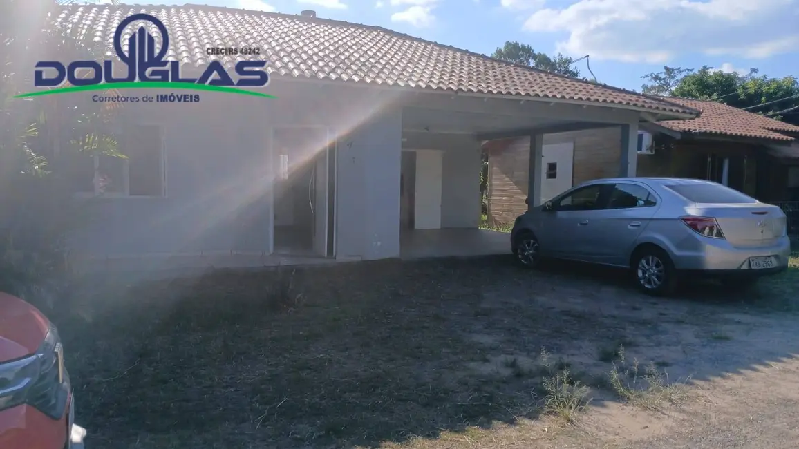 Foto 1 de Casa com 4 quartos à venda em Viamao - RS