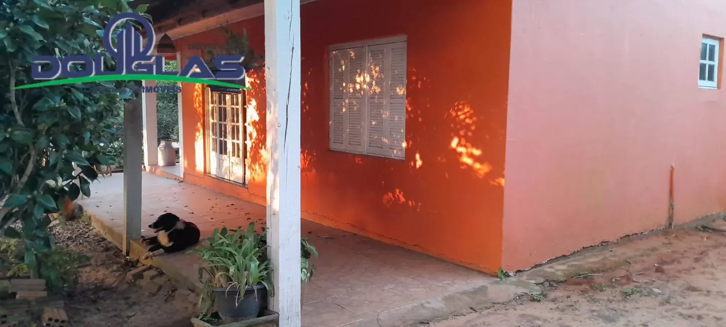 Casa com 4 quartos à venda em Viamao - RS - imagem 3 Foto 3 de Casa com 4 quartos à venda em Viamao - RS