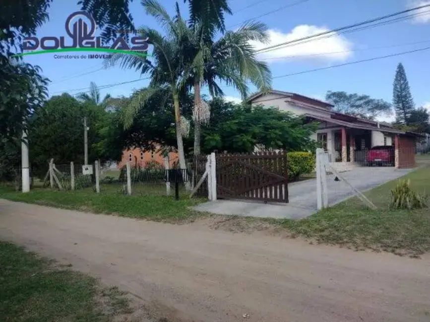 Foto 1 de Casa com 3 quartos à venda, 1206m2 em Viamao - RS