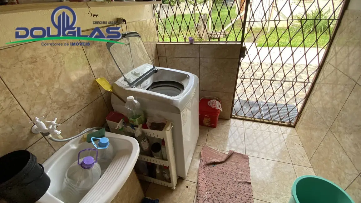 Casa com 3 quartos à venda em Viamao - RS - imagem 7 Foto 7 de Casa com 3 quartos à venda em Viamao - RS