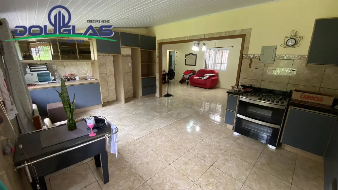 Casa com 3 quartos à venda em Viamao - RS - imagem 8 Foto 8 de Casa com 3 quartos à venda em Viamao - RS