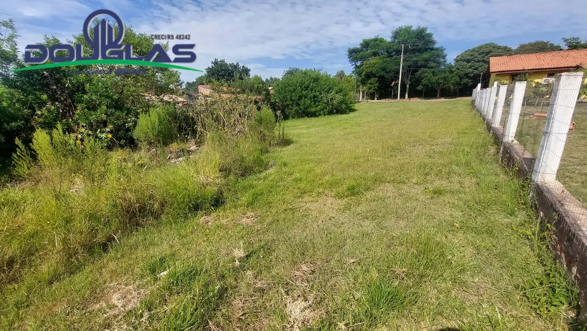 Foto 3 de Terreno / Lote à venda em Viamao - RS