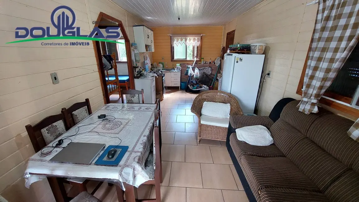 Casa com 2 quartos à venda, 330m2 em Viamao - RS - imagem 5 Foto 5 de Casa com 2 quartos à venda, 330m2 em Viamao - RS