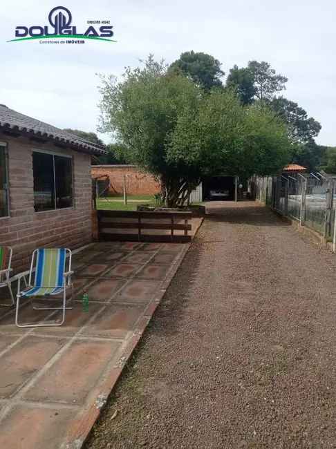 Casa com 2 quartos à venda, 450m2 em Viamao - RS - imagem 3 Foto 3 de Casa com 2 quartos à venda, 450m2 em Viamao - RS
